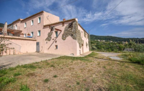 1 Bedroom Cozy Home In Longobardi